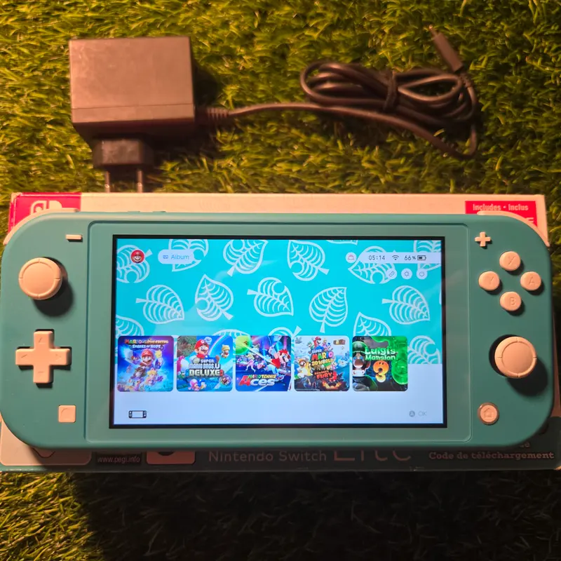 Nintendo Switch Lite Turquoise — Animal Crossing, boîte d'origine, 128 Go — vue 4